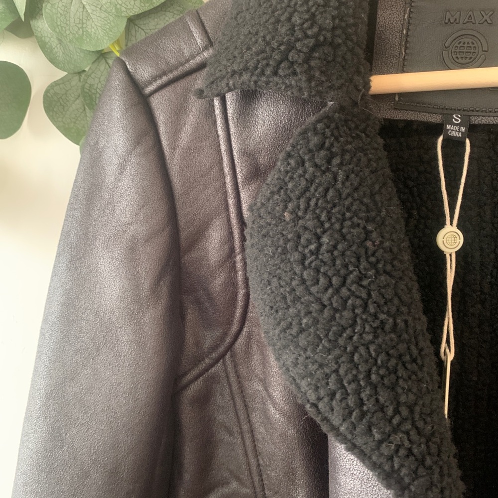 Max Studio - Zippered Jacket - Picture 3 of 5